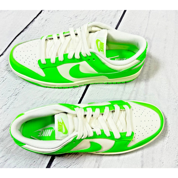 Nike Dunk Low “Sail/Green Strike” Women’s Shoes | Size 10 - Picture 4 of 9